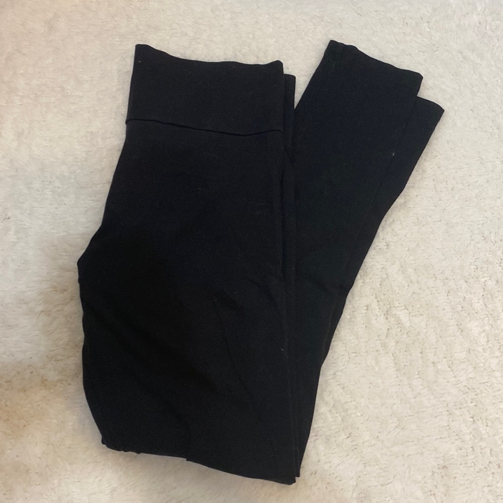 Black leggings